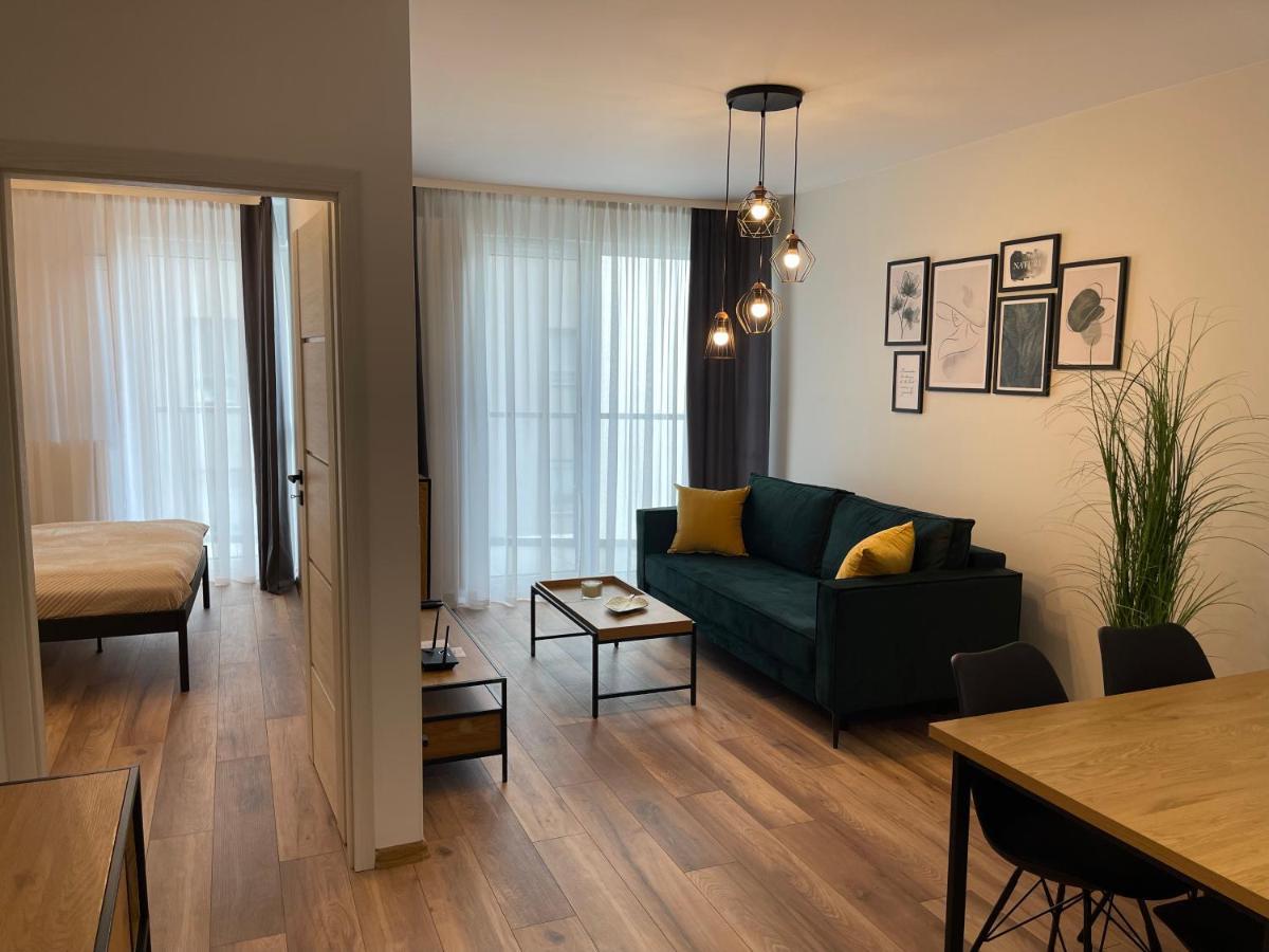 Newport Industrial Apartment Varsovia Exterior foto