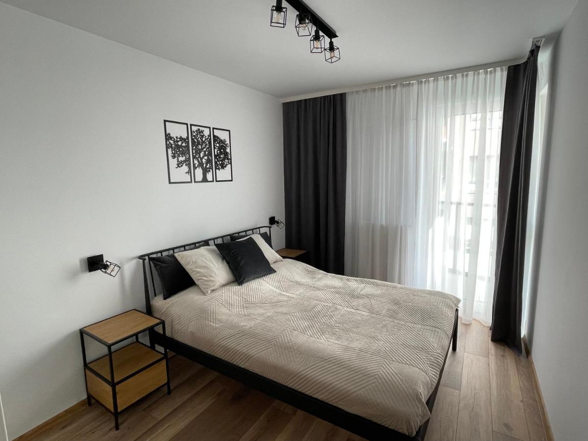 Newport Industrial Apartment Varsovia Exterior foto