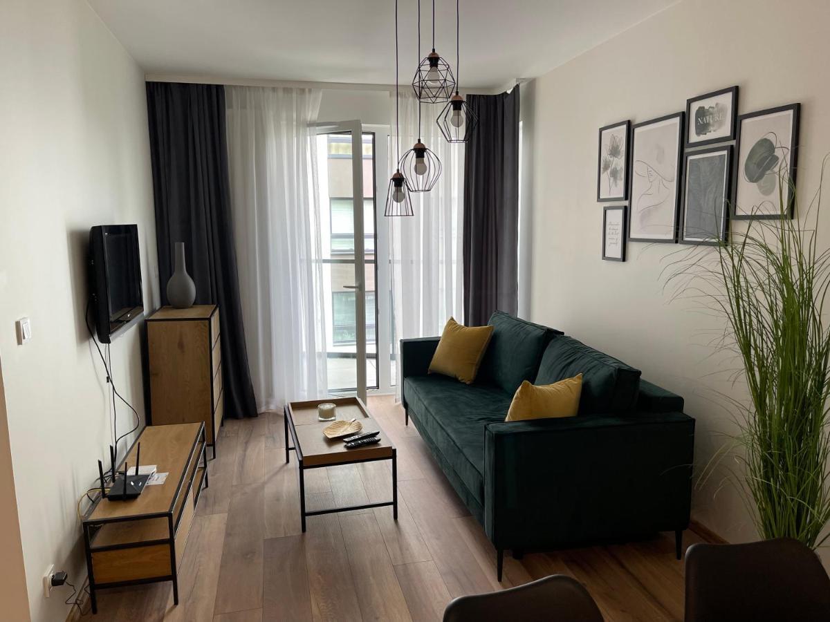 Newport Industrial Apartment Varsovia Exterior foto