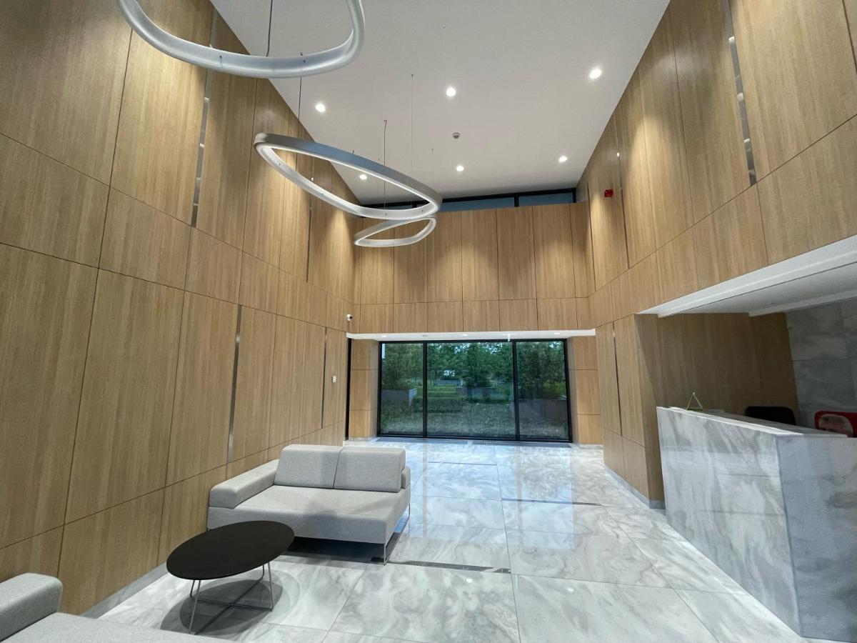 Newport Industrial Apartment Varsovia Exterior foto